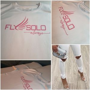 White crewneck sweatshirt (ladies)